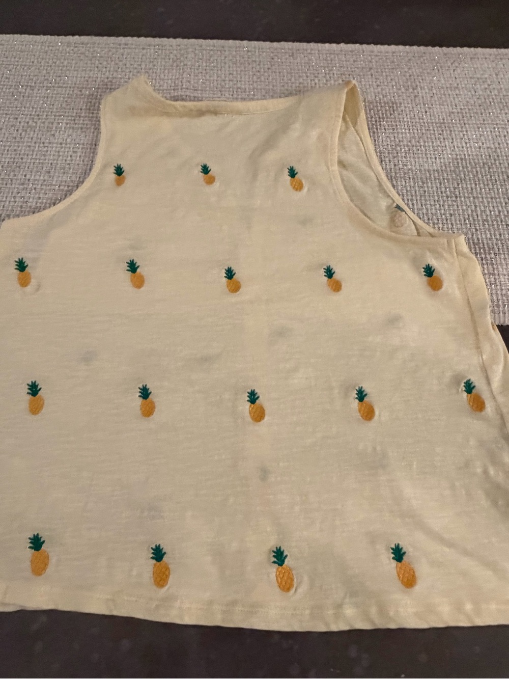 Lucky Brand Pale Yellow Pineapple Embroidered Tank Top-BNWOT - Picture 6 of 6